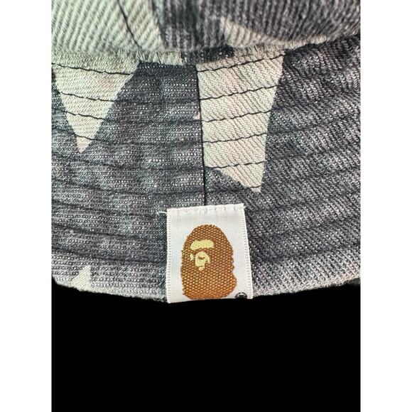 A Bathing Ape STAR PATTERN DENIM BUCKET HAT BAPE Size Medium - Picture 7 of 9